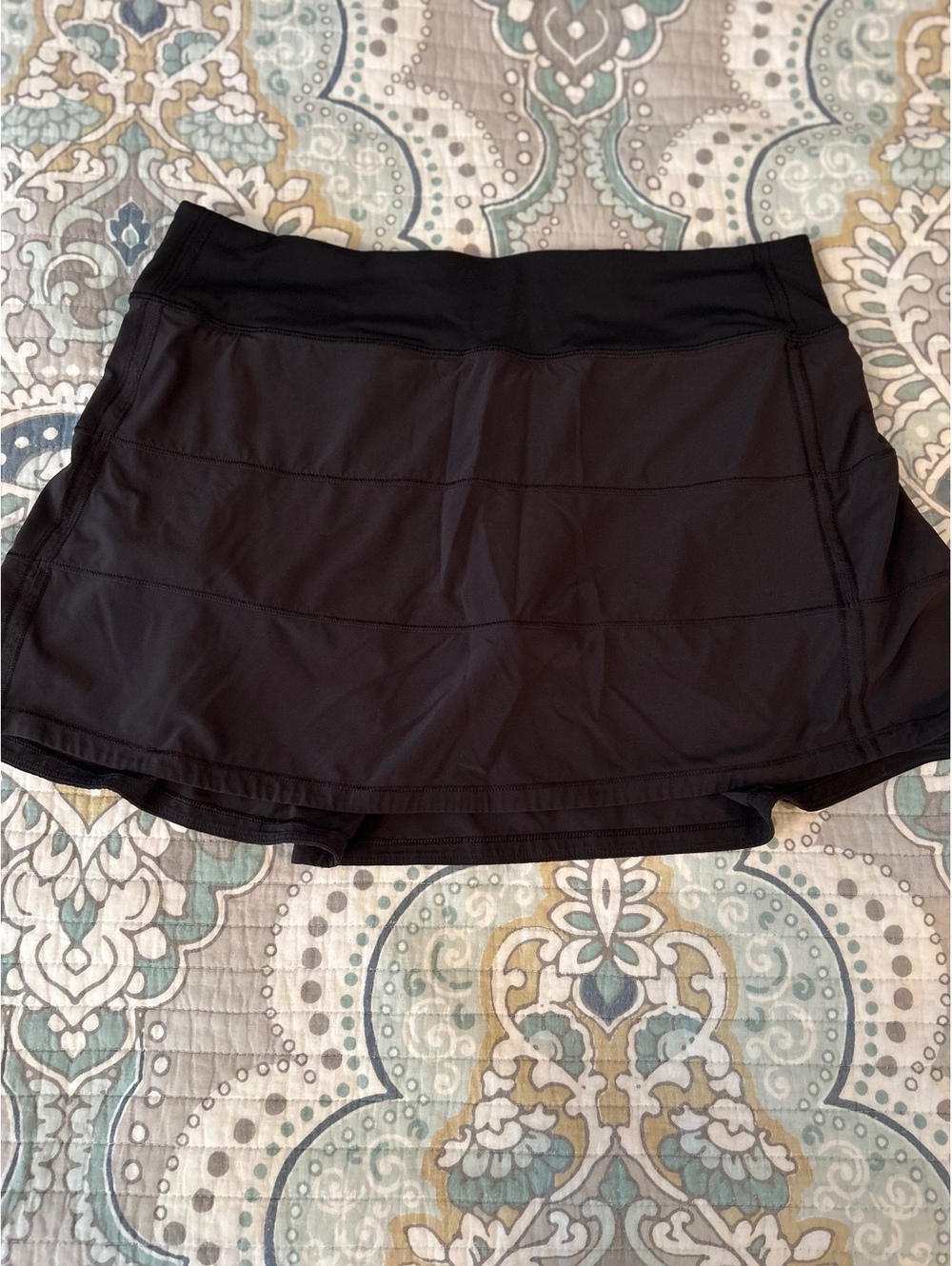 Lululemon Black Athletic Skort Size 10